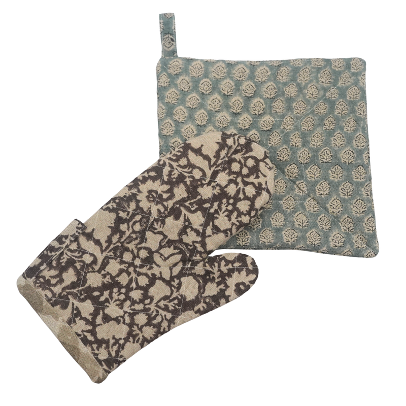 Niniola Oven Mitt and Pot Holder Set